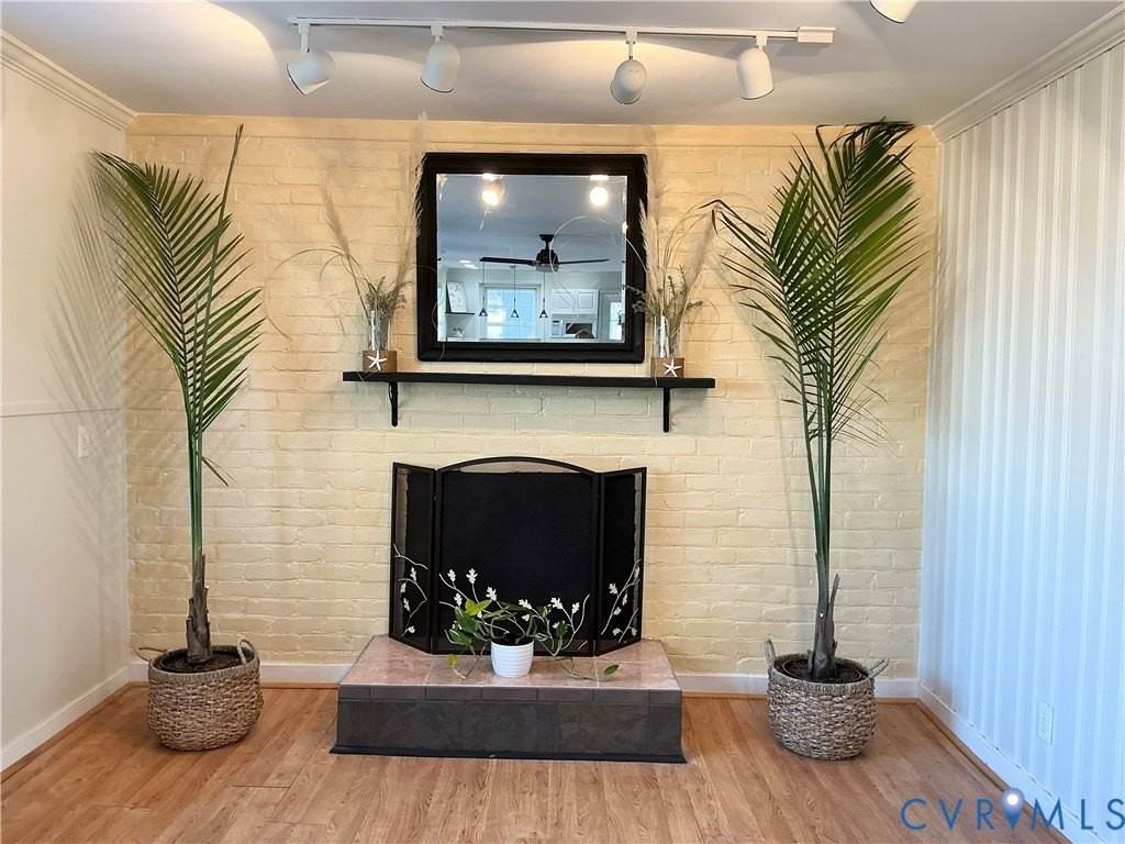 36 Riverview Dr - Photo 3 of 15