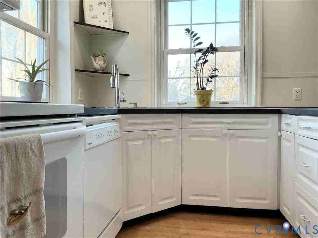 36 Riverview Dr - Photo 6 of 15