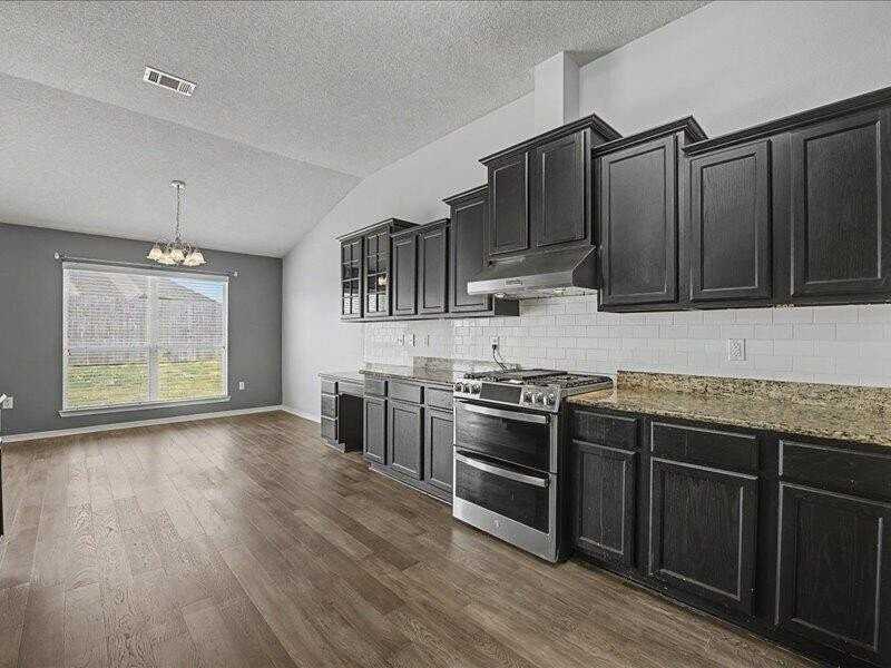 3063 Border Creek Rd - Photo 4 of 25