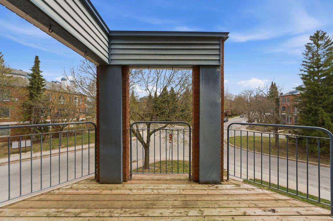 435 Rue De La Noue - Photo 4 of 15