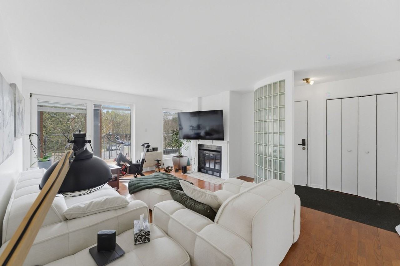 435 Rue De La Noue - Photo 6 of 15