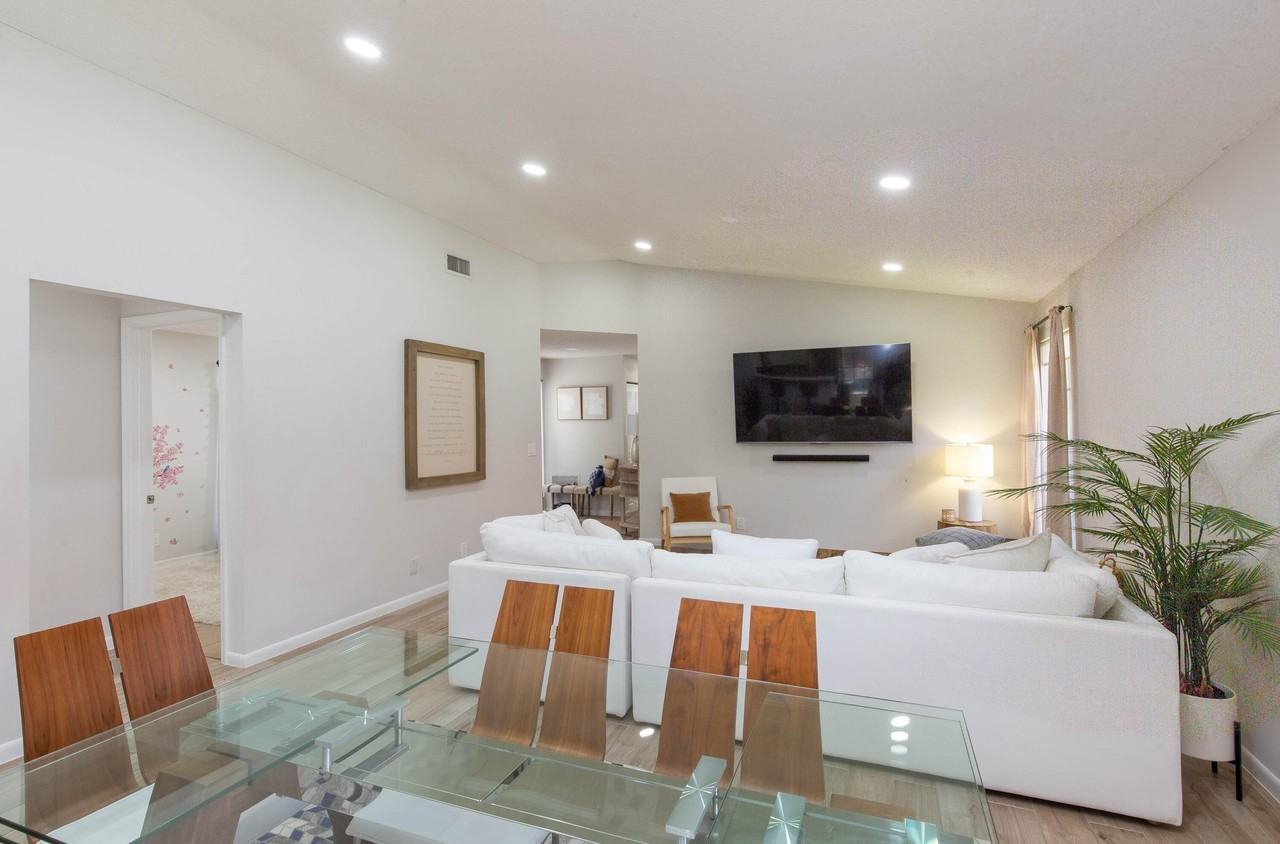 1769 Harborside Cir - Photo 6 of 18