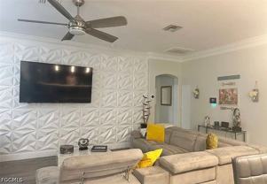 221 Nw 3rd Pl - Photo 1 of 1