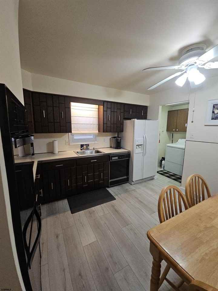 6901 Ventnor Ave #2ndFL - Photo 3 of 45