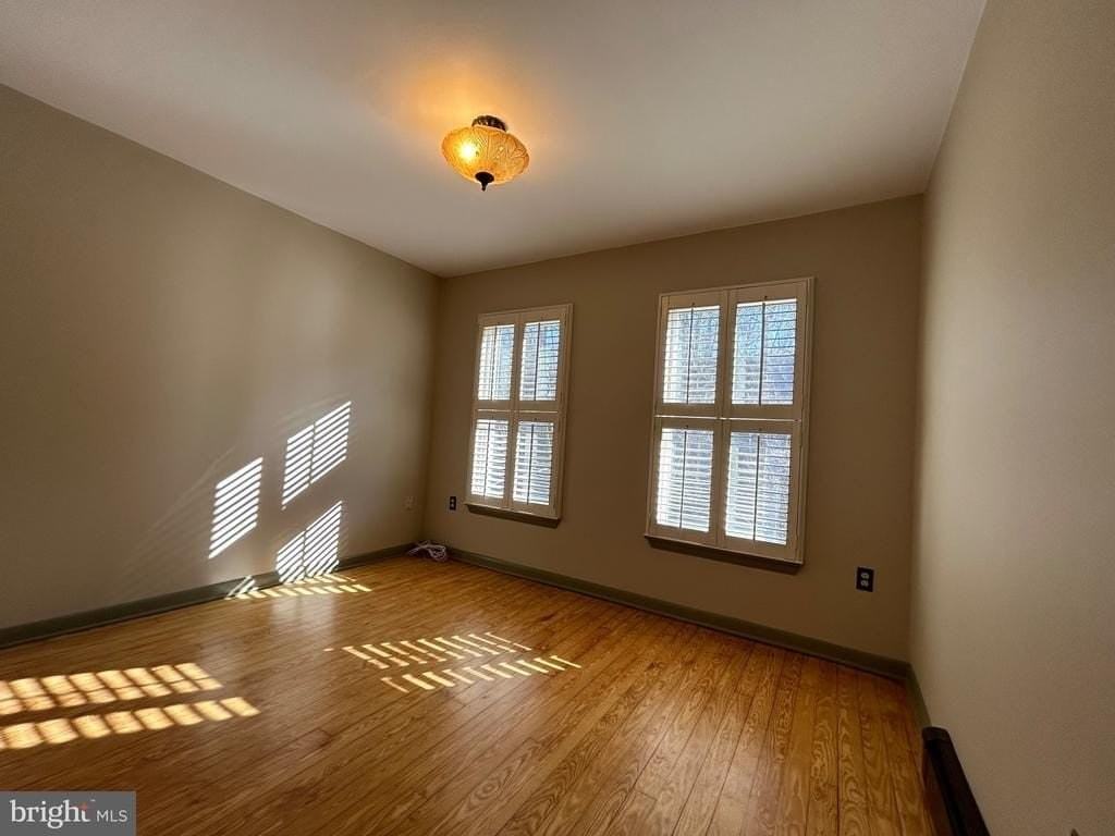 162 York St - Photo 6 of 23
