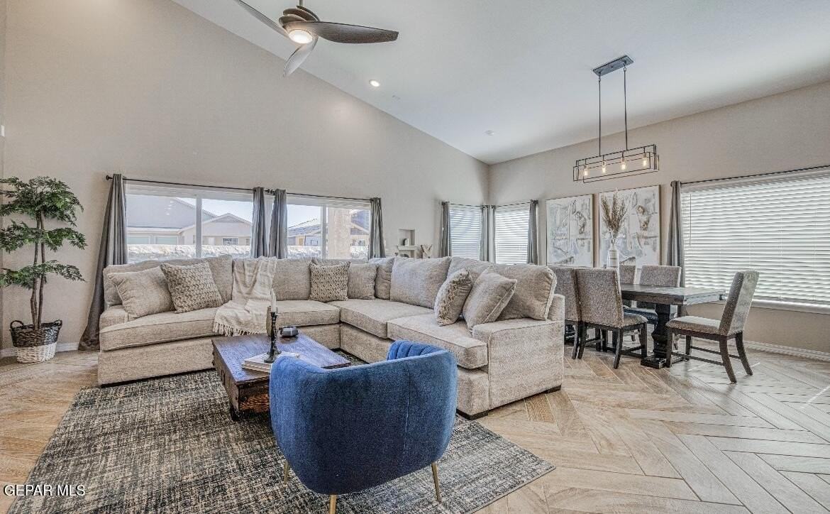 2816 Sammy Cervantes St - Photo 2 of 50