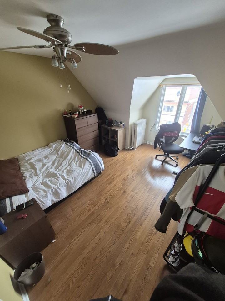 327 Somerset St E - Photo 6 of 7