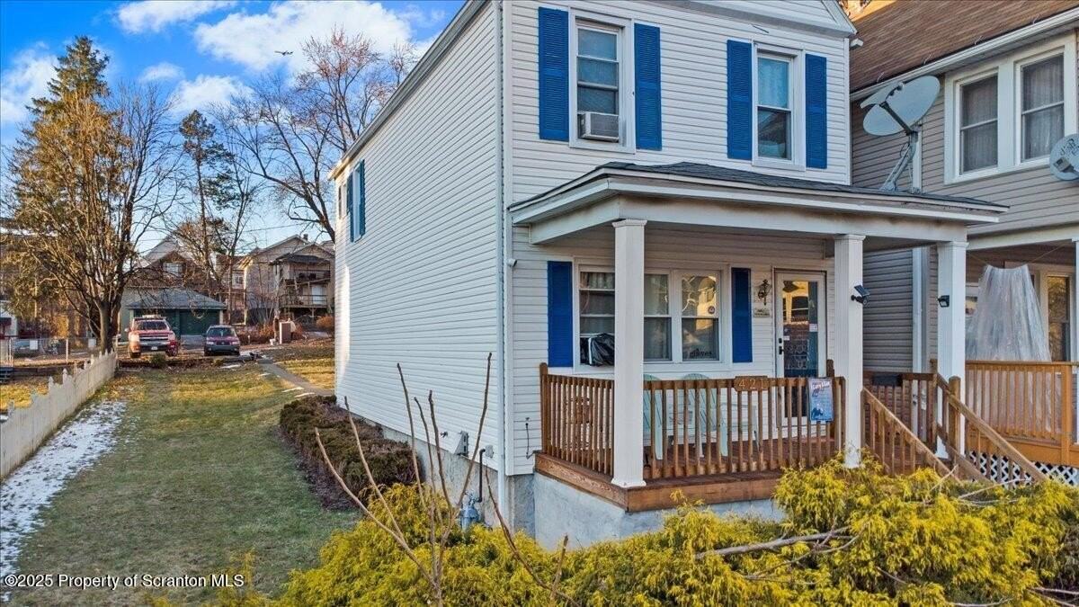 421 N Irving Ave - Photo 2 of 27