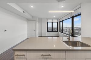 featured image of 957 Broadway #601
