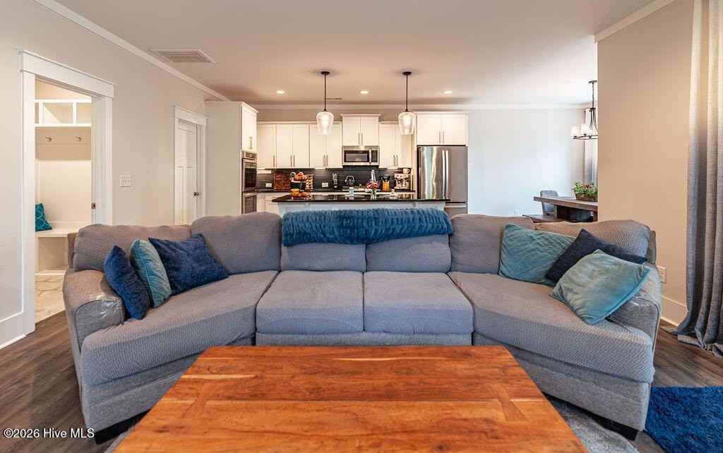 623 Muscadine Ln - Photo 6 of 28