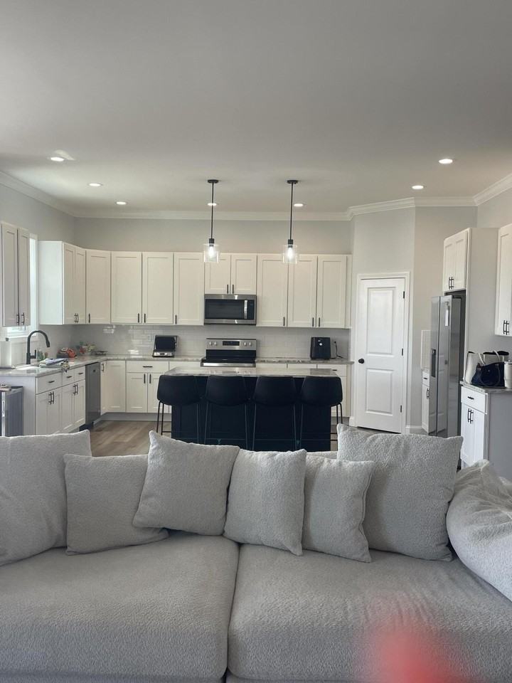 4266 Captains Ct - Photo 4 of 18