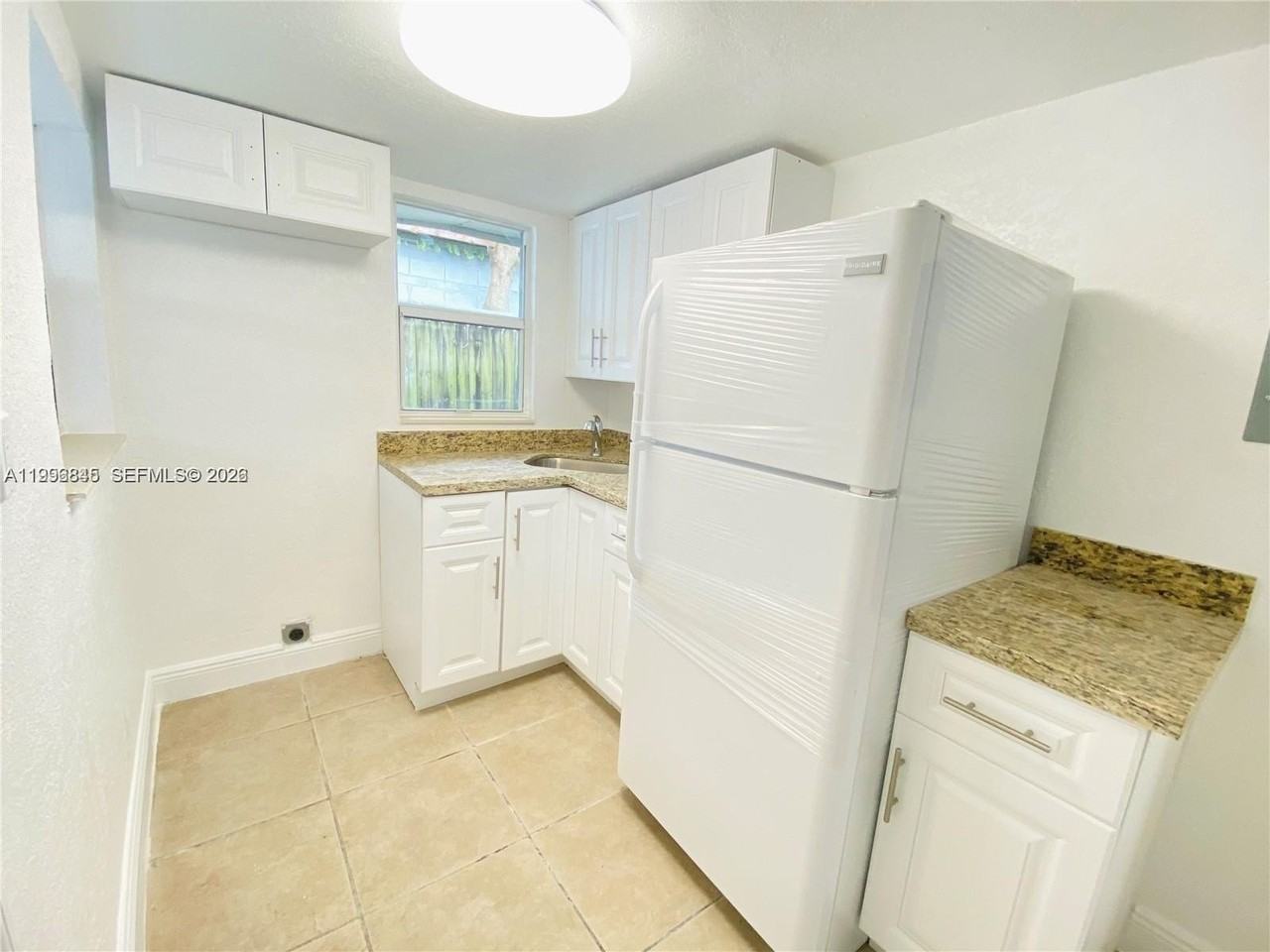 2996 Nw 93rd St #C - Photo 5 of 13
