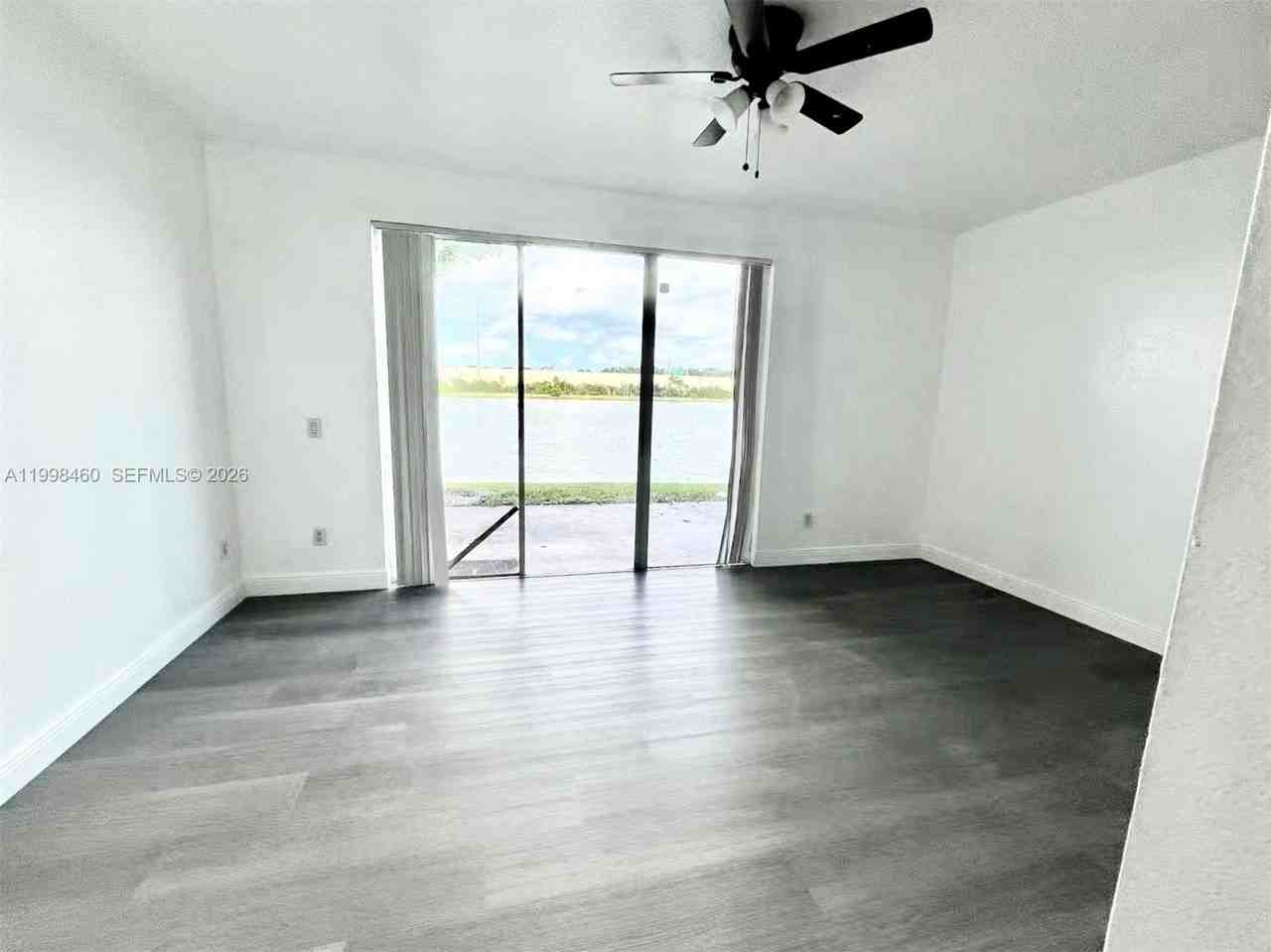 3991 Sw 155th Ave #305 - Photo 6 of 14