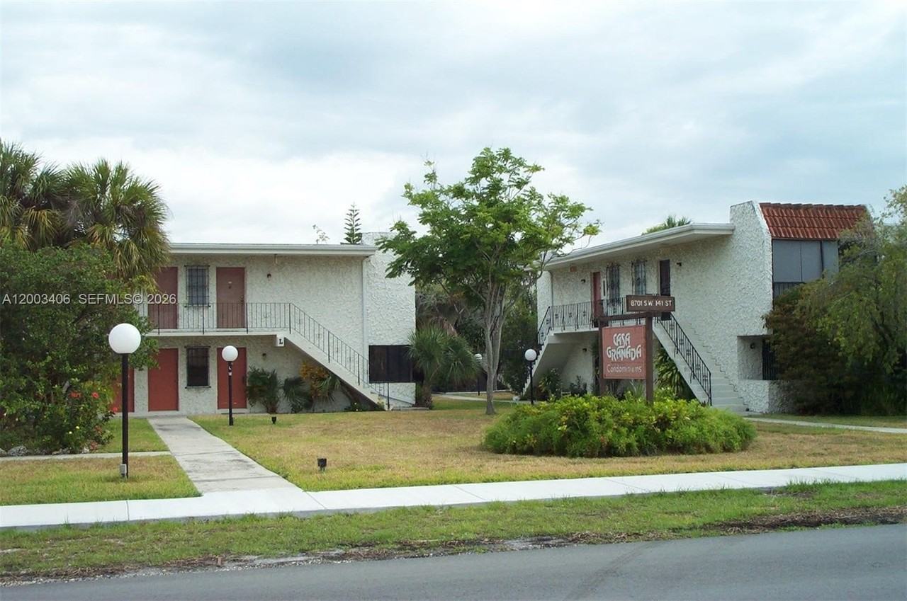 8701 Sw 141st St #L8 - Photo 2 of 11