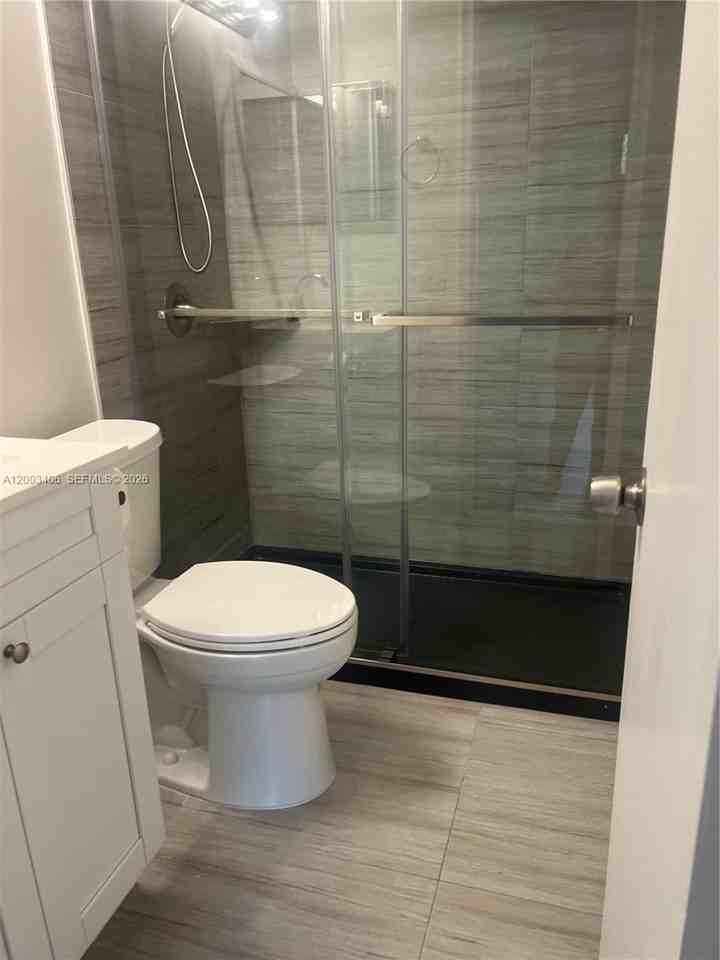 8701 Sw 141st St #L8 - Photo 4 of 11
