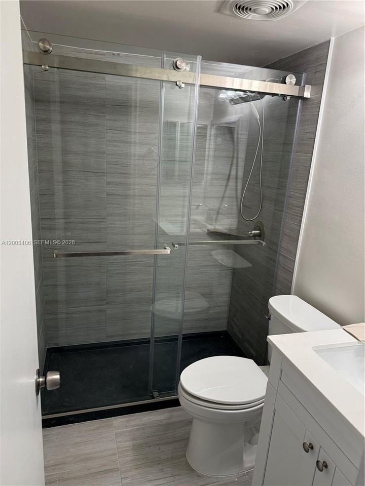 8701 Sw 141st St #L8 - Photo 5 of 11