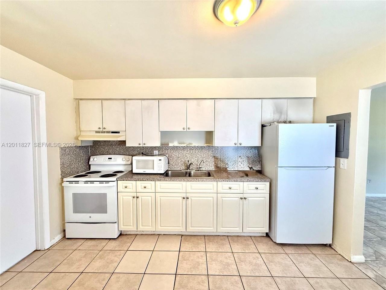 1970 Nw 104th St #1970 - Photo 6 of 16