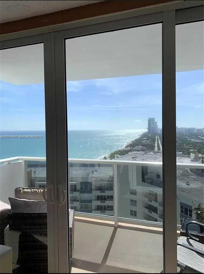 3140 S Ocean Dr #2303