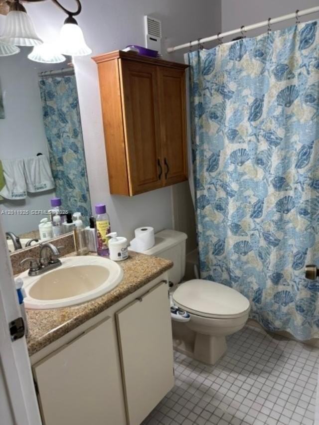 667 Woodgate Ln #B - Photo 4 of 15