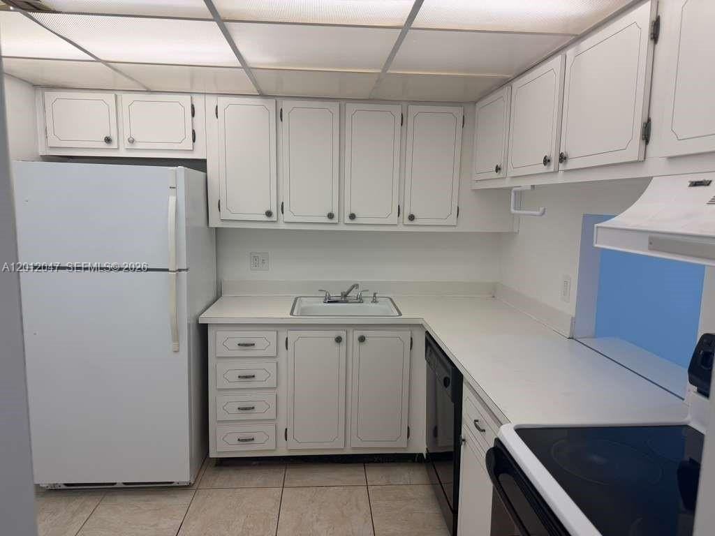 500 Executive Center Dr #5C - Photo 2 of 21