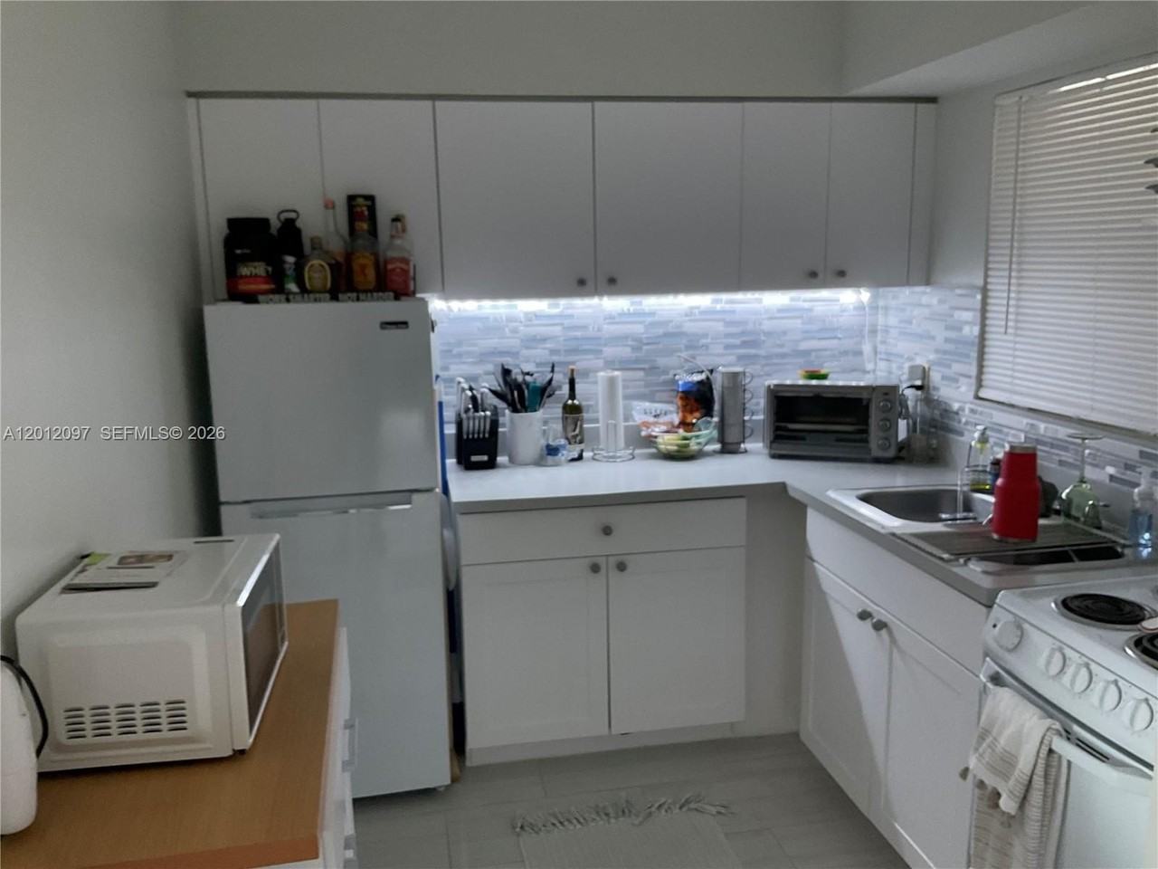510 Se 9th St #5 - Photo 5 of 14