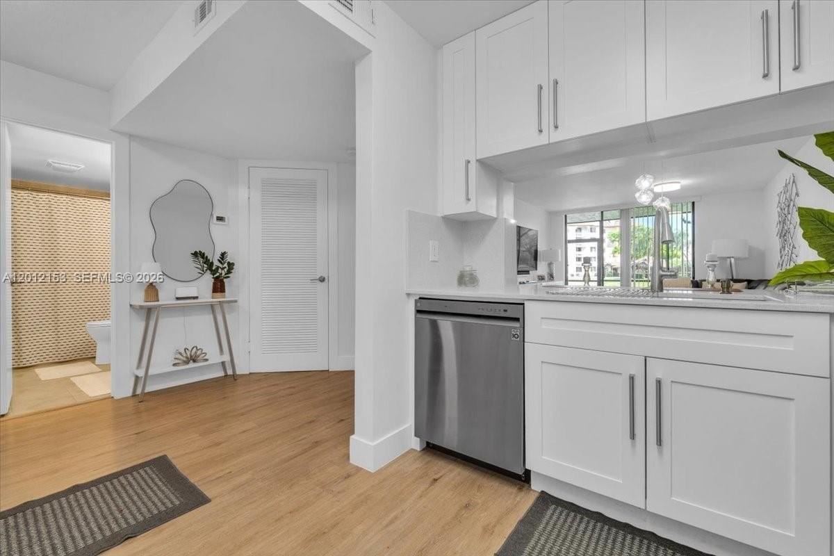 1234 S Military Trl #1811 - Photo 2 of 37