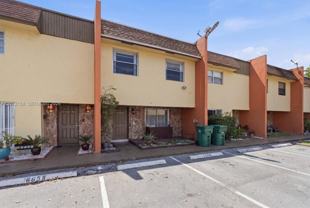 6656 Sw 41st St #6656 - Photo 1 of 1