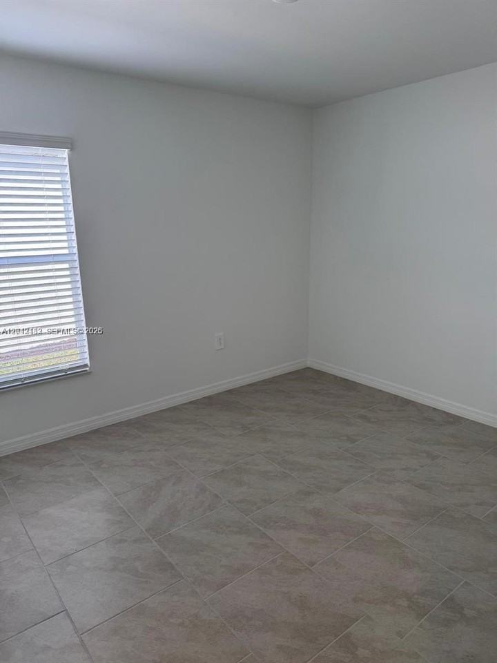 4106 Granita Ct - Photo 5 of 12