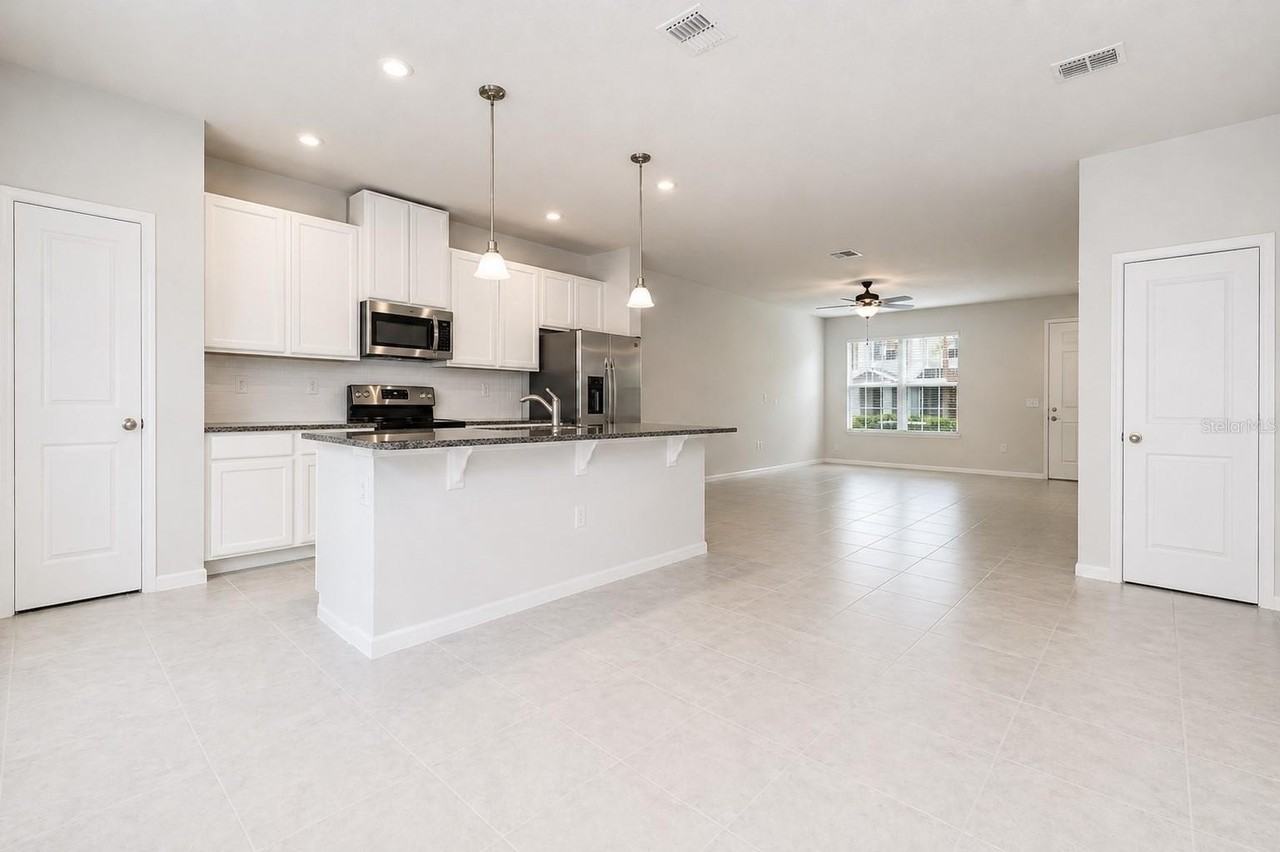 6224 Aralia Ivy Ln - Photo 3 of 24
