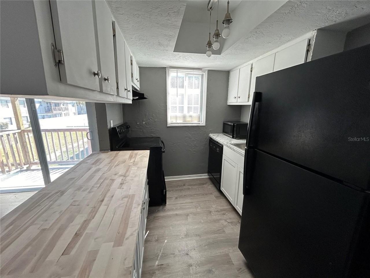 2779 L B Mcleod Rd #D - Photo 5 of 9