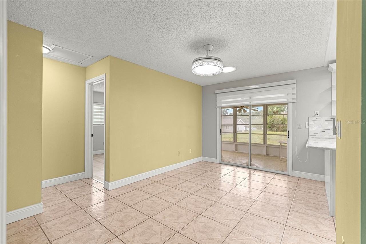 8470 Sw 107th Pl - Photo 5 of 45