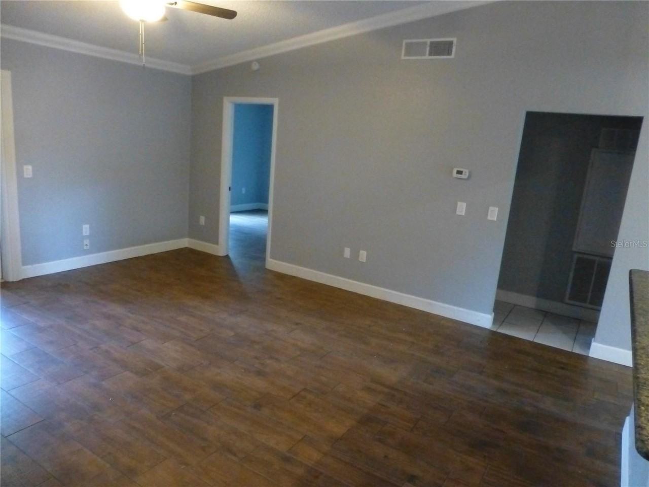 1890 Wolford Rd #5 - Photo 6 of 29