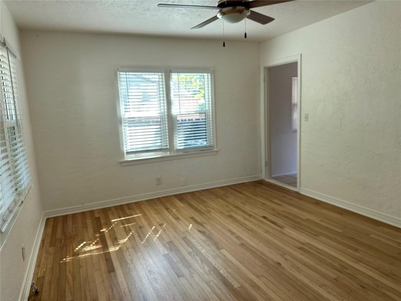 3750 4th Ave N - Photo 5 of 26