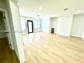 4131 Nw 11th Pl - Photo 4 of 8