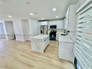 4131 Nw 11th Pl - Photo 6 of 8