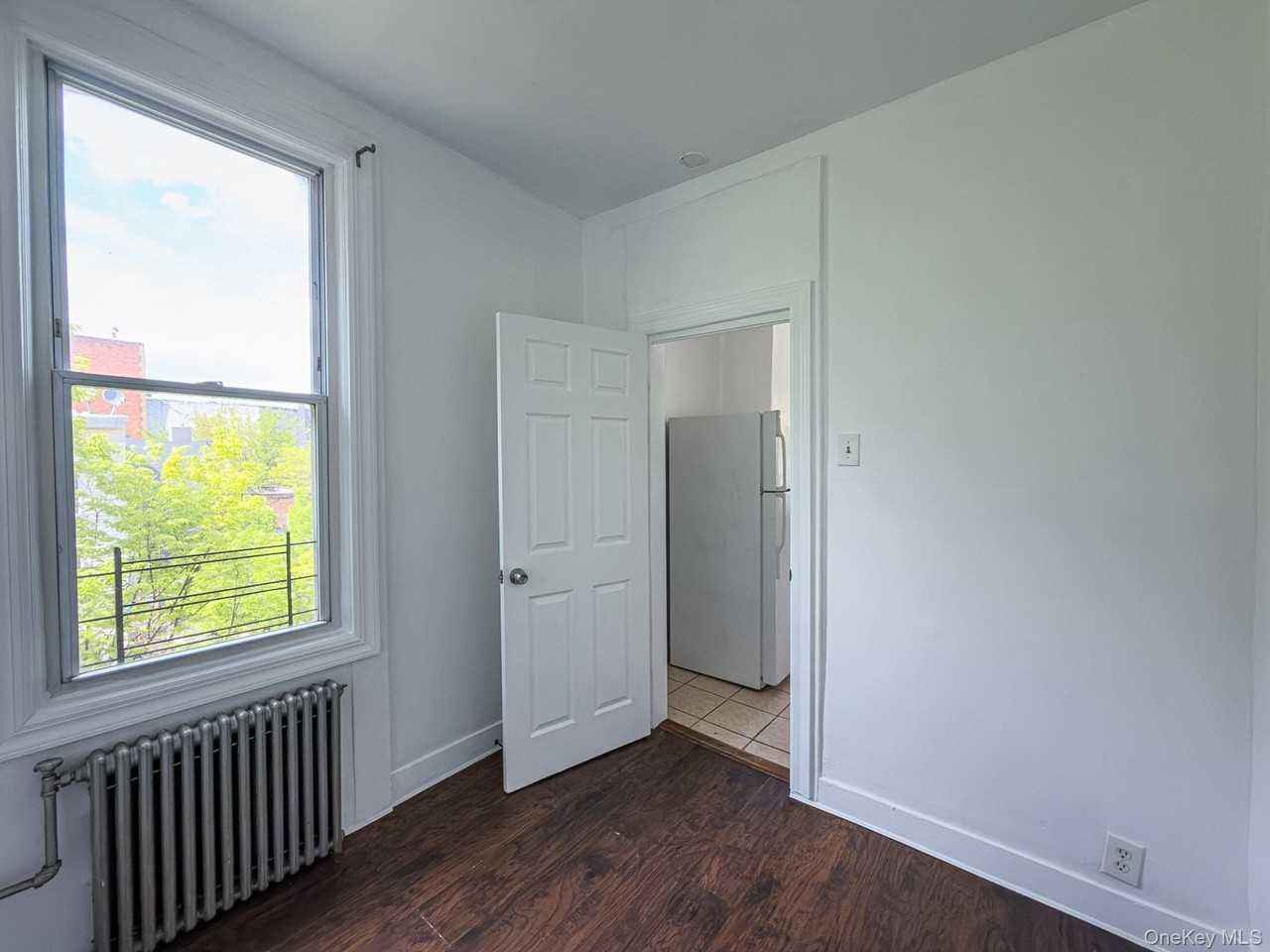 17 Marcus Garvey Blvd #2R - Photo 7 of 14