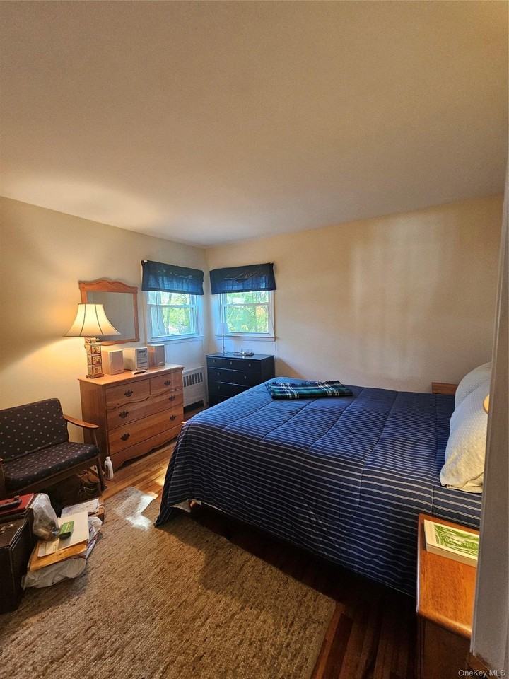 16 Ark Pl - Photo 6 of 10