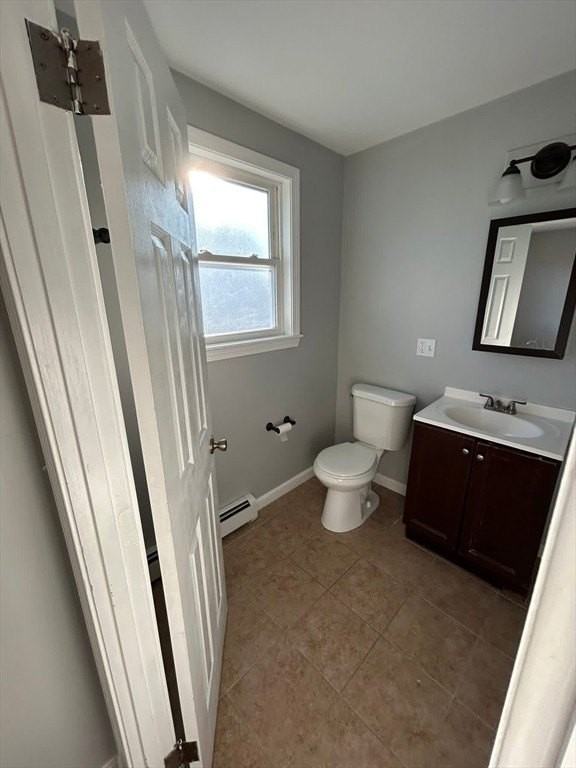 226 E Main St #4 - Photo 3 of 5