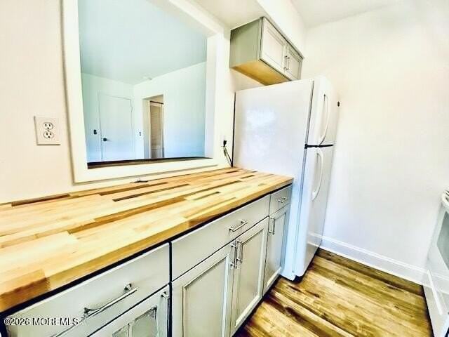 324 Shore Dr #C9 - Photo 5 of 16