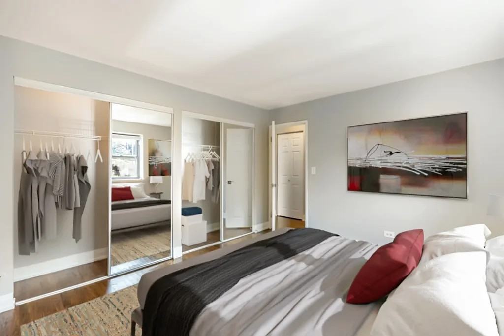 6725 N Sheridan Rd #12 - Photo 4 of 8