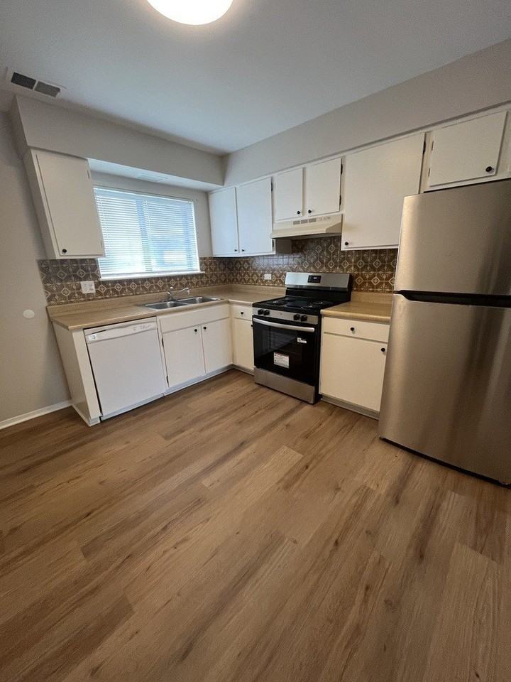 1779 Rand Rd #3B - Photo 6 of 15