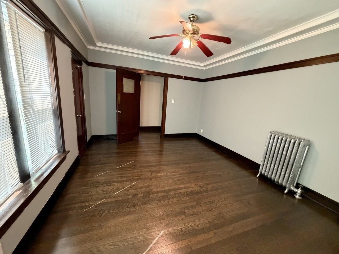 7304 S Emerald Ave #1R - Photo 7 of 16