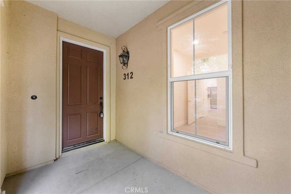 312 Quail Rdg - Photo 4 of 21