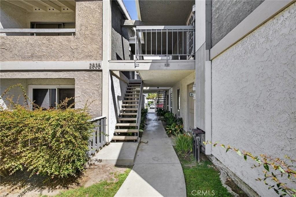 2839 S Fairview St #D - Photo 2 of 16