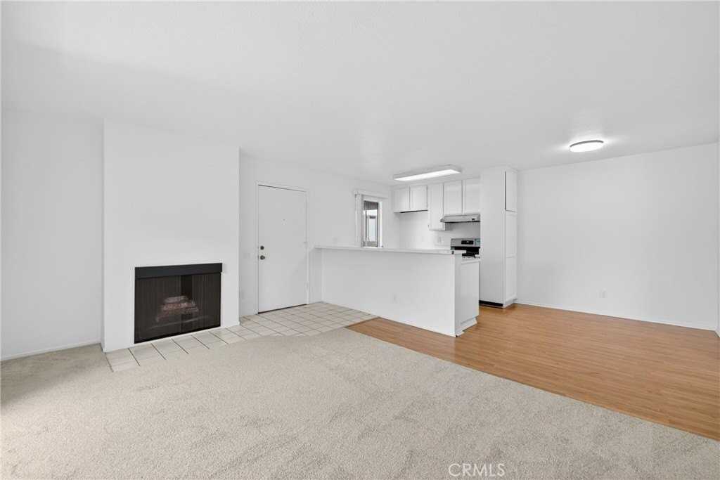 2839 S Fairview St #D - Photo 6 of 16
