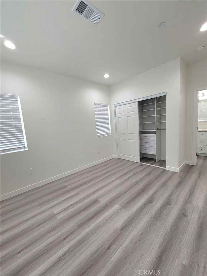 15478 Esther St - Photo 7 of 17