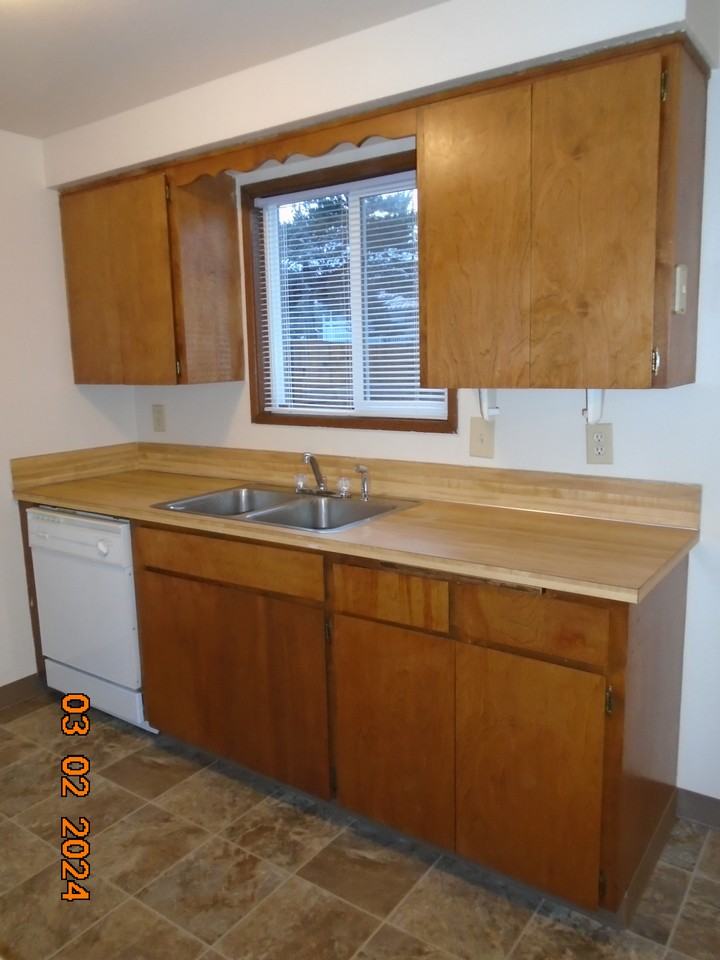 3rd Ave - SE 1015-1027 - 1015 #1015 - Photo 4 of 21