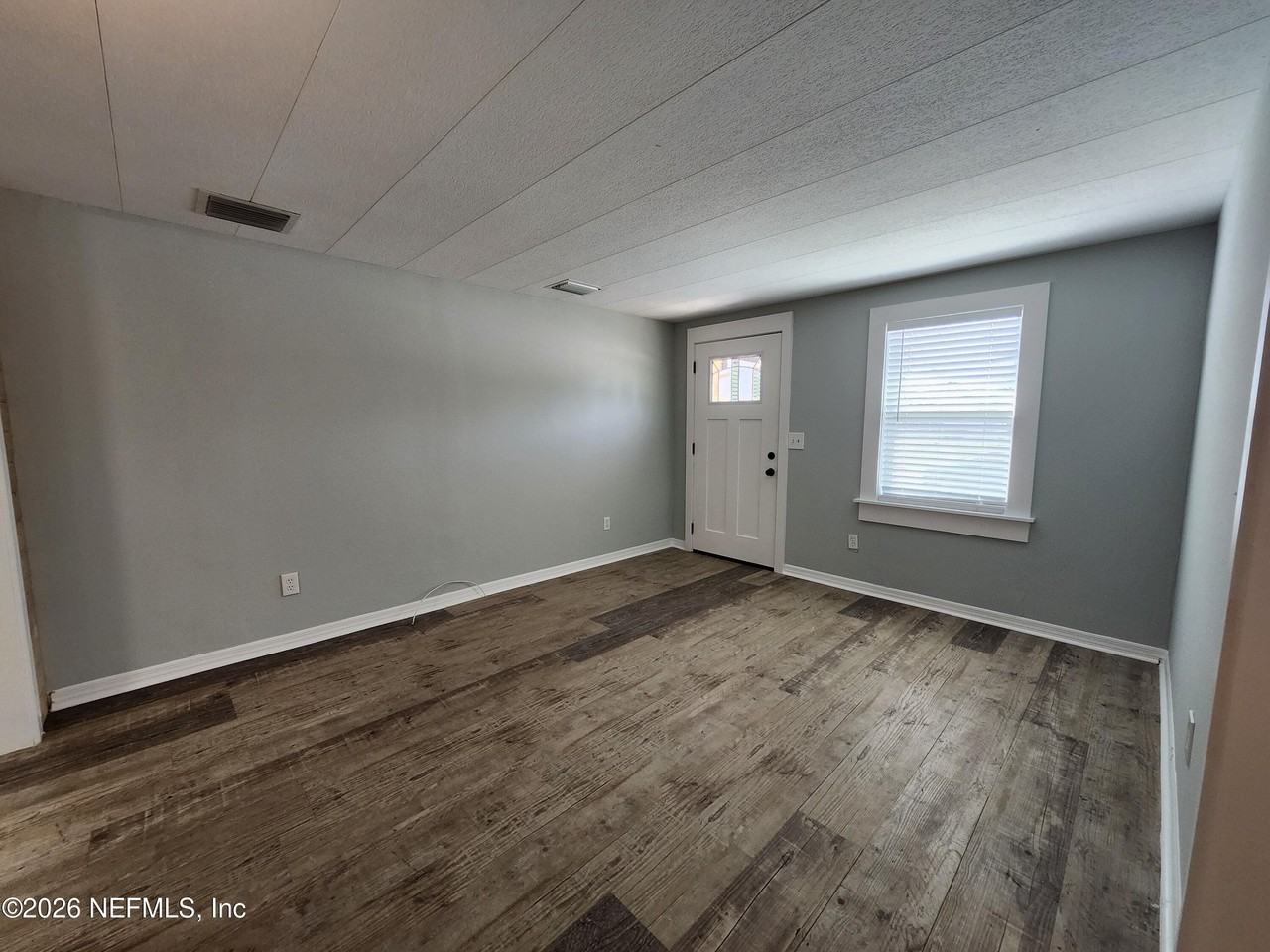 126 Phoenetia Dr - Photo 2 of 18