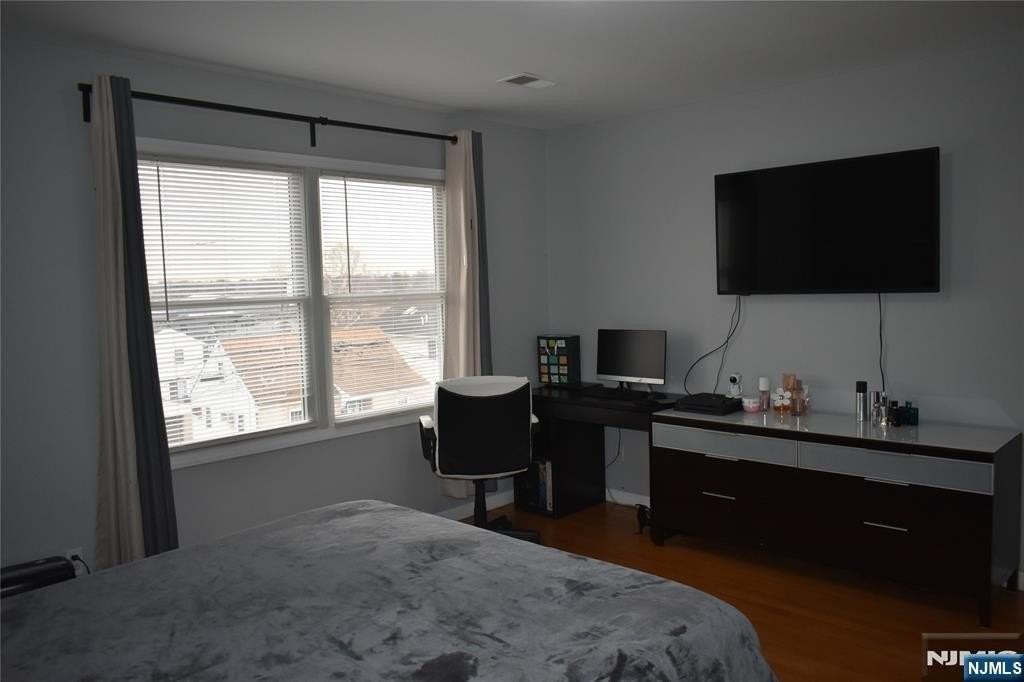 203 Corabelle Ave - Photo 6 of 10