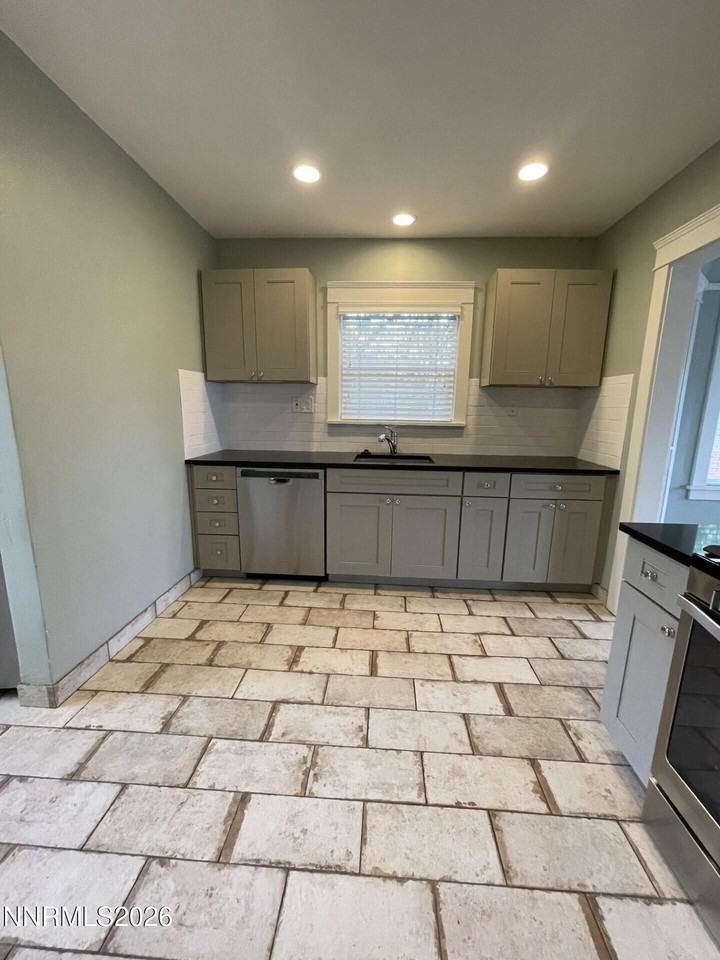125 Malone Ln - Photo 4 of 14